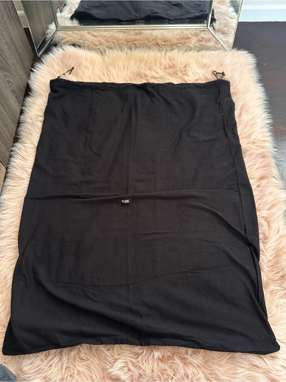 TUMI - XL Drawstring Dust Bag ~ luggage